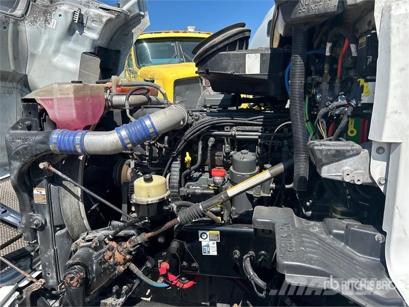 Kenworth T680 Vetopöytäautot