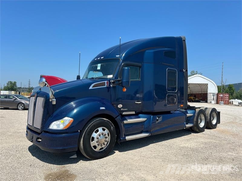Kenworth T680 Truck Tractor Units