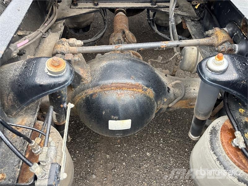 Kenworth T680 Vetopöytäautot