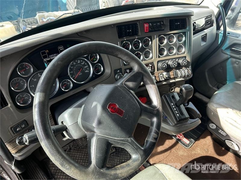 Kenworth T680 Tractor Units