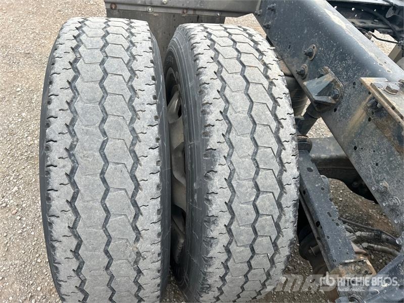 Kenworth T680 Tractor Units