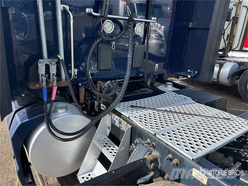 Kenworth T680 Tractor Units