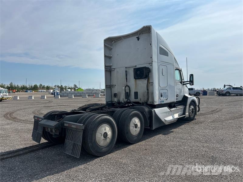 Kenworth T680 Vetopöytäautot