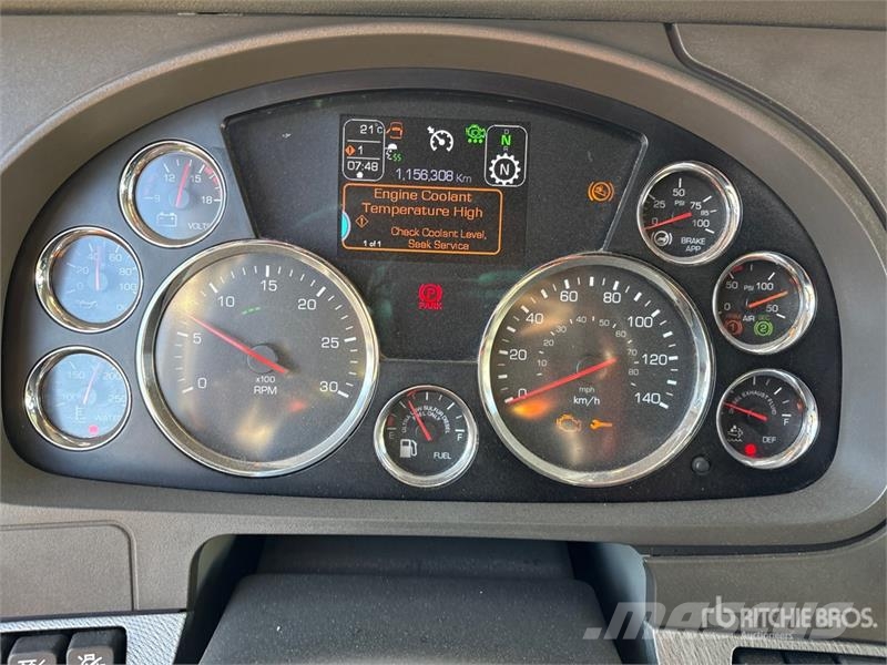 Kenworth T680 وحدات الجر