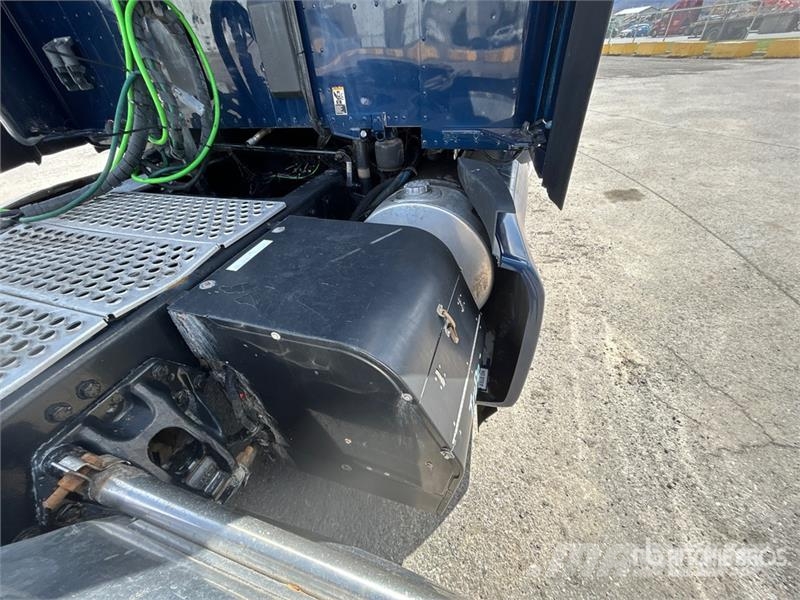 Kenworth T680 Vetopöytäautot