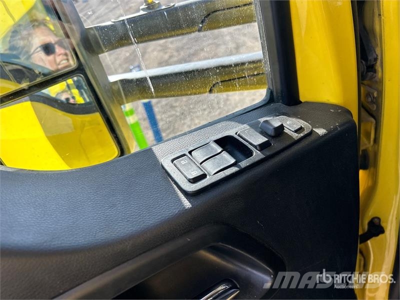 Kenworth T680 Truck Tractor Units