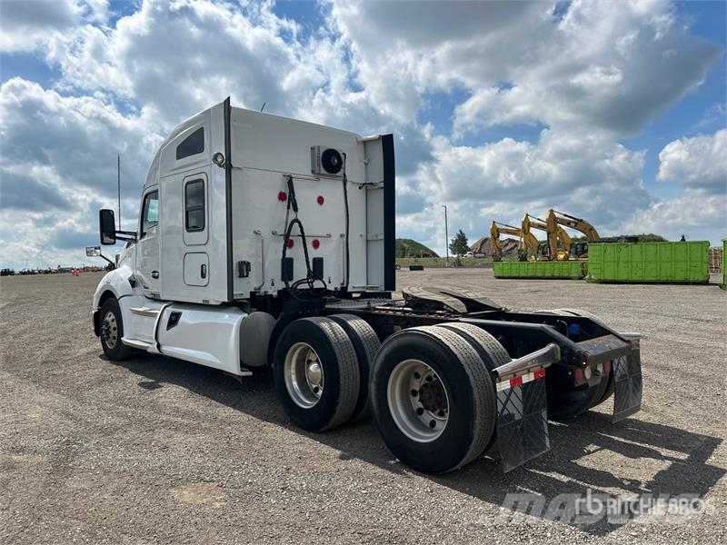 Kenworth T680 Prime Movers