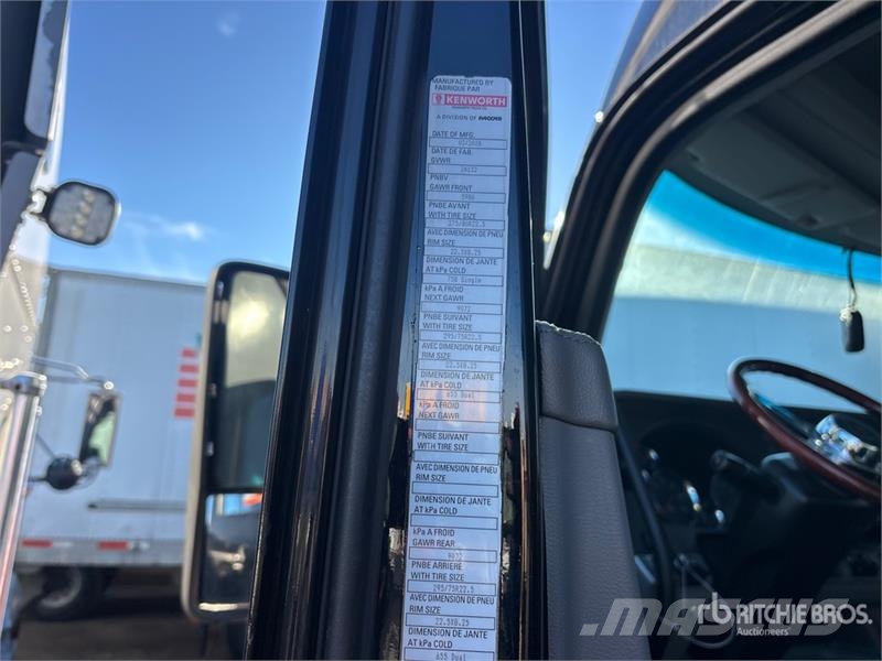 Kenworth T680 Tractor Units