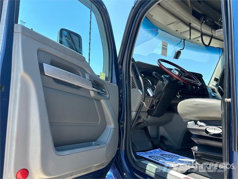 Kenworth T680 Truck Tractor Units