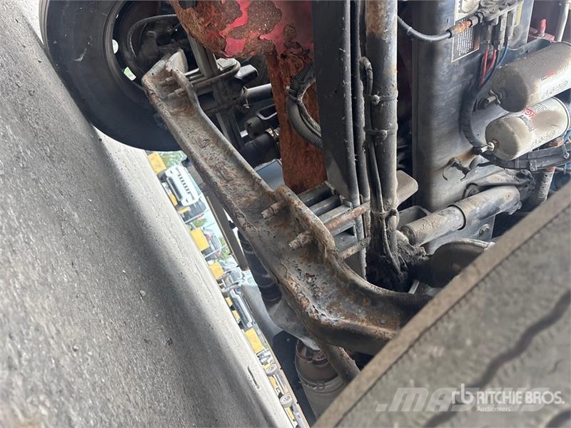 Kenworth T680 Vetopöytäautot