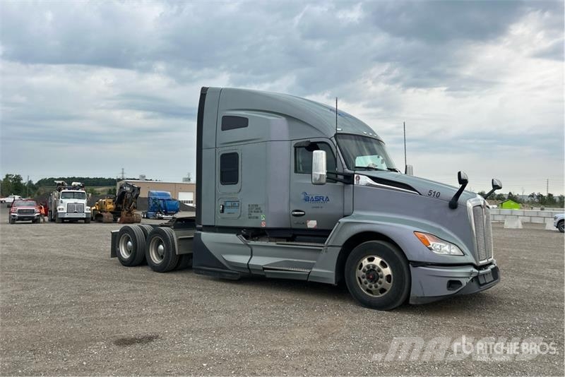 Kenworth T680 Tractor Units