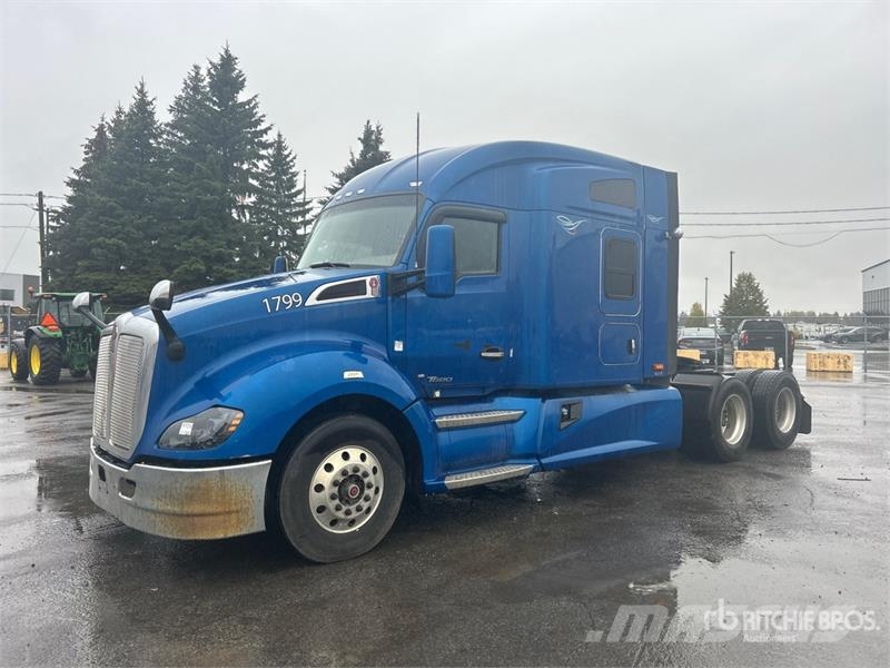 Kenworth T680 Naudoti vilkikai