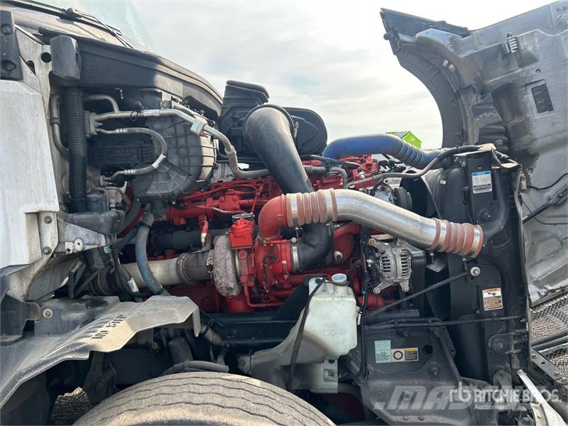 Kenworth T680 Vetopöytäautot