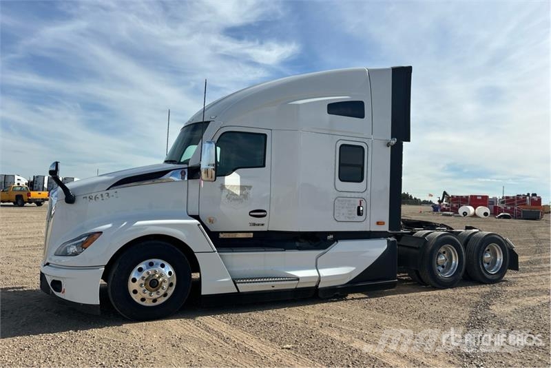 Kenworth T680 Τράκτορες