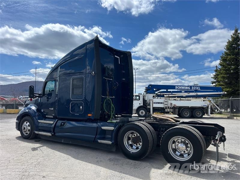 Kenworth T680 Vetopöytäautot