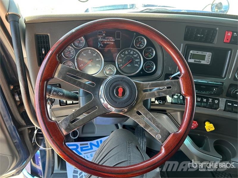 Kenworth T680 Truck Tractor Units