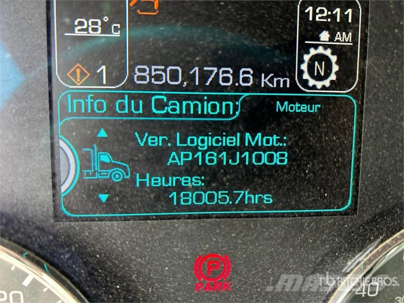 Kenworth T680 Vetopöytäautot