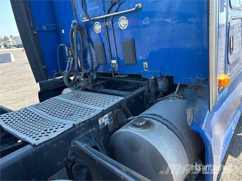 Kenworth T680 Tractor Units