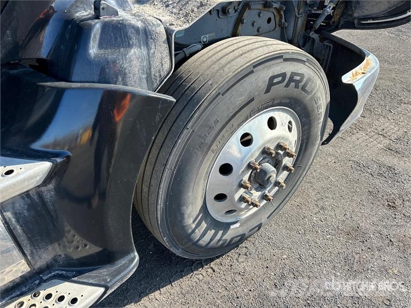 Kenworth T680 Prime Movers