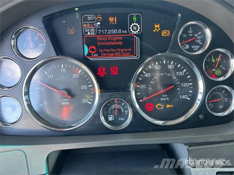 Kenworth T680 Vetopöytäautot