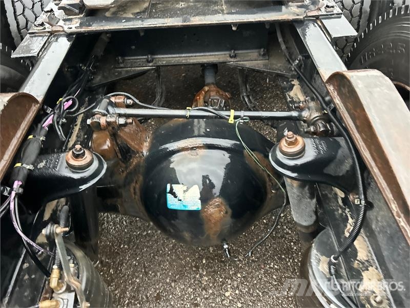 Kenworth T680 Truck Tractor Units
