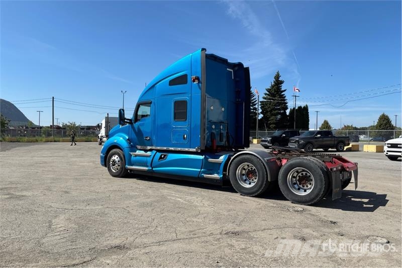Kenworth T680 Sadulveokid