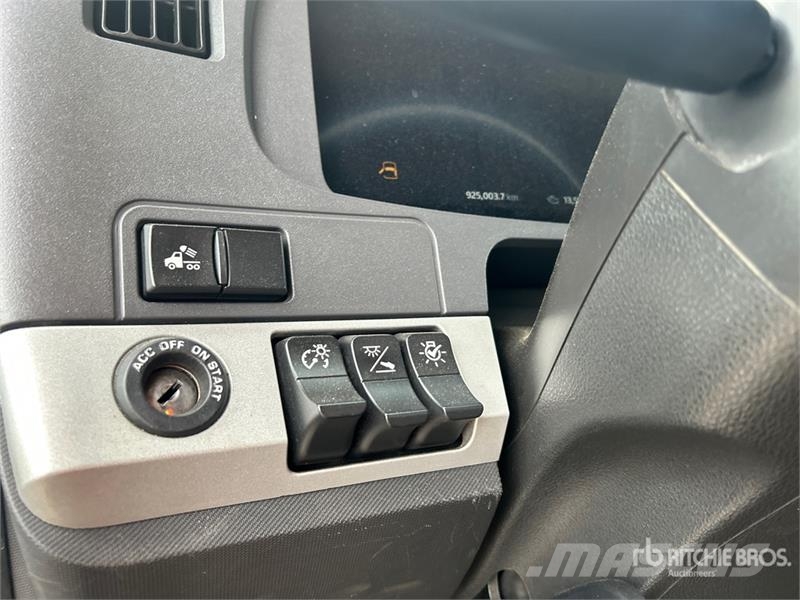 Kenworth T680 Tractor Units