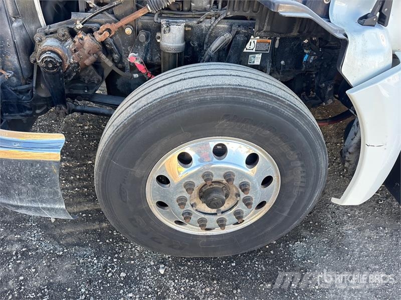 Kenworth T680 牵引车