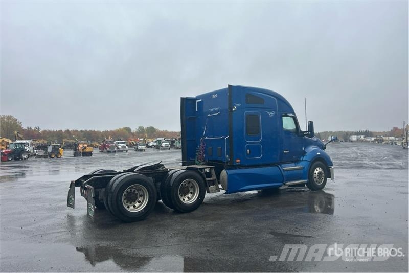 Kenworth T680 Tractores (camiões)