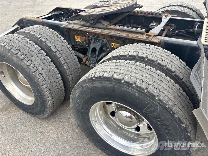 Kenworth T680 Vetopöytäautot