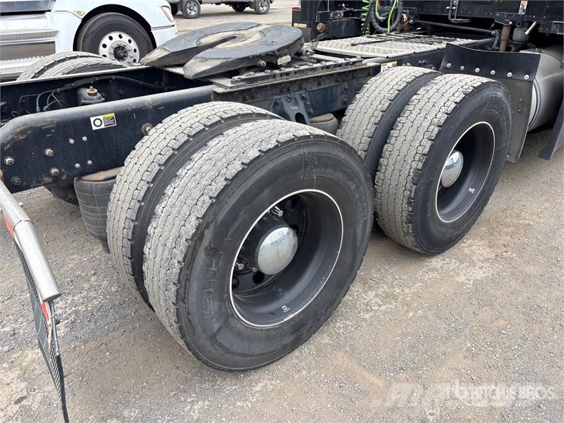 Kenworth T680 Влекачи