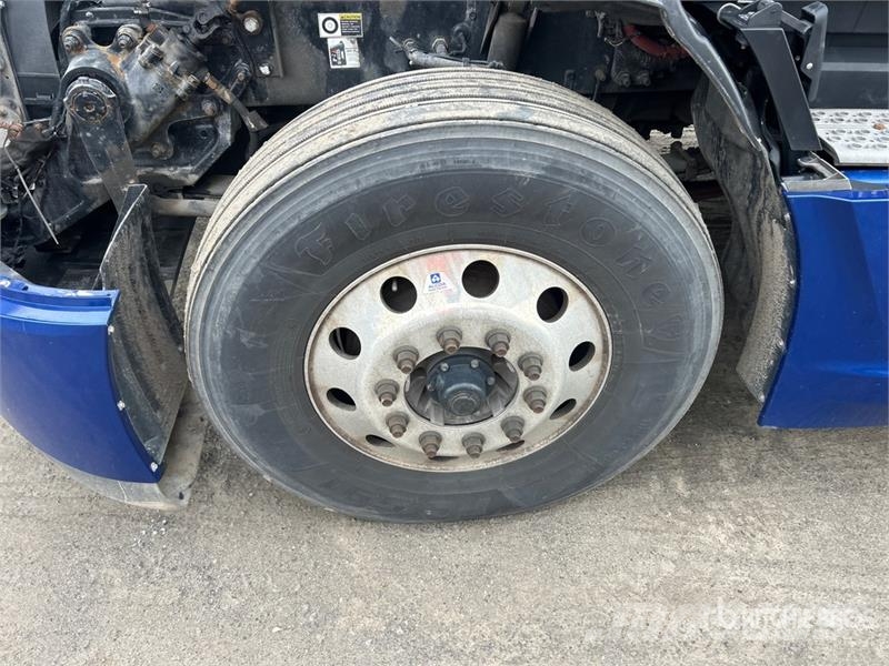 Kenworth T680 牵引车