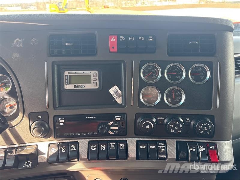 Kenworth T680 Влекачи