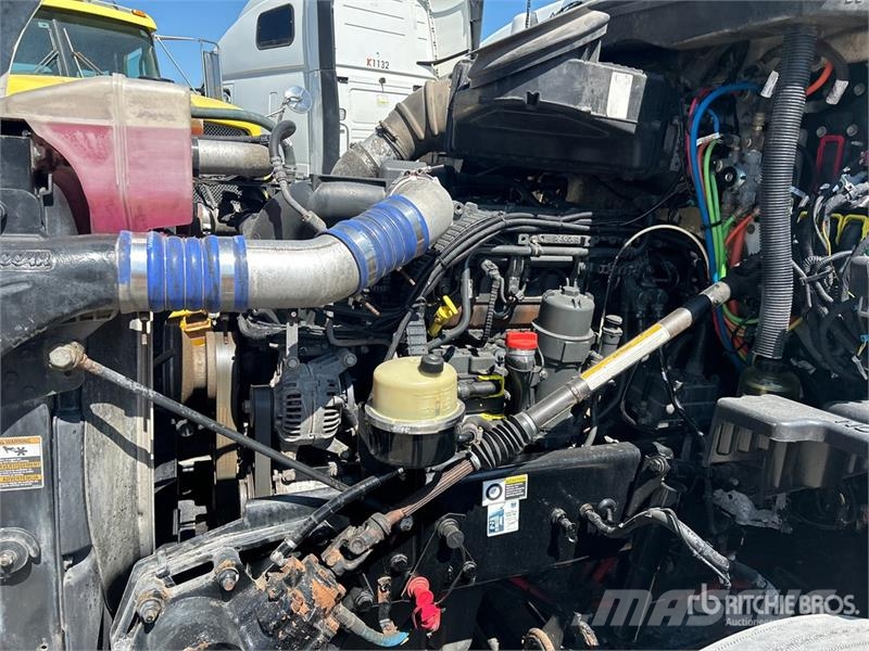 Kenworth T680 Vetopöytäautot