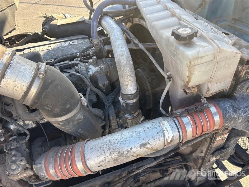 Kenworth T680 وحدات الجر