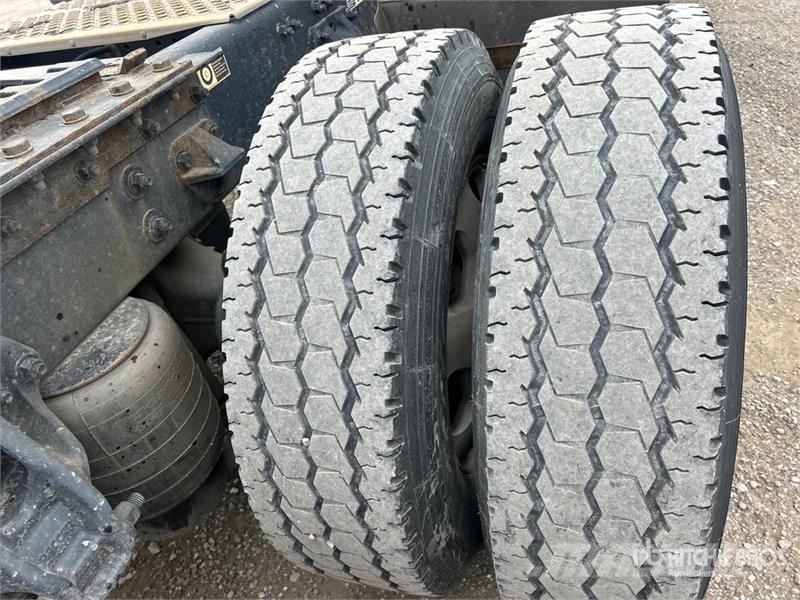 Kenworth T680 Tractor Units