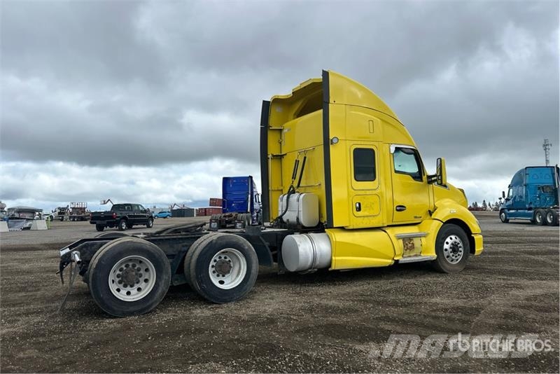Kenworth T680 Vetopöytäautot