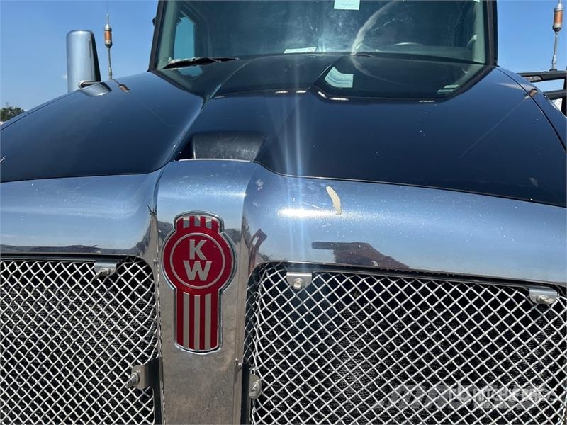 Kenworth T680 Vetopöytäautot