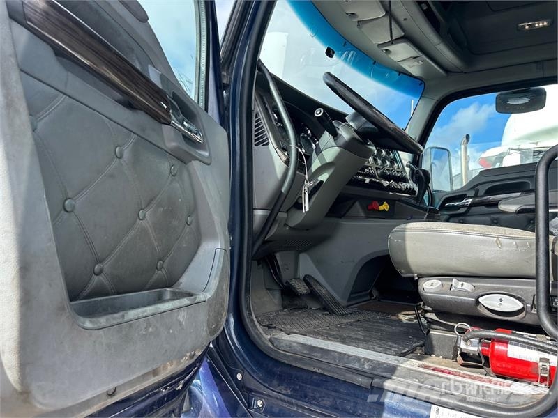 Kenworth T680 Tractor Units