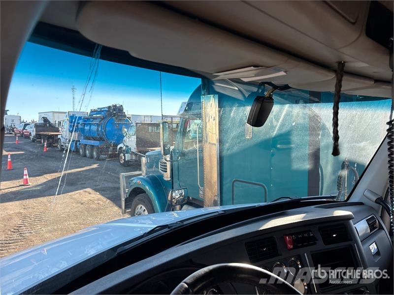 Kenworth T680 牵引车