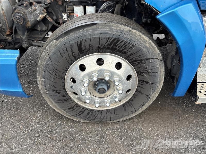 Kenworth T680 Vetopöytäautot