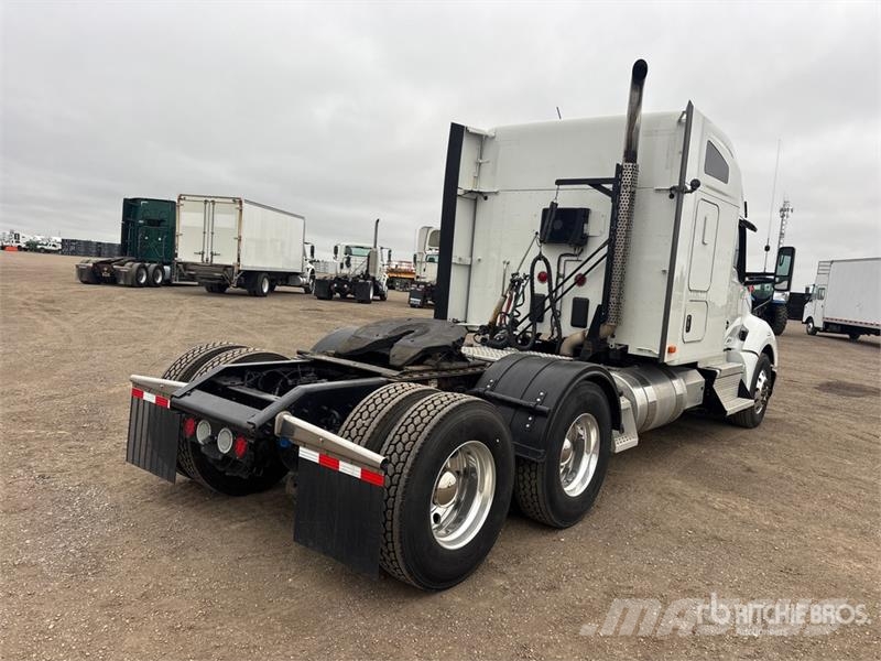 Kenworth T680 Vlačilci