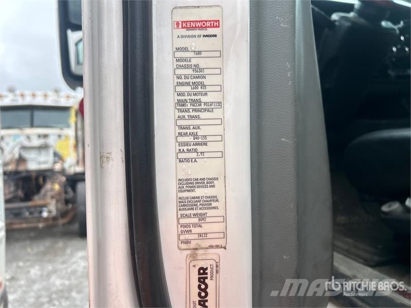 Kenworth T680 وحدات الجر
