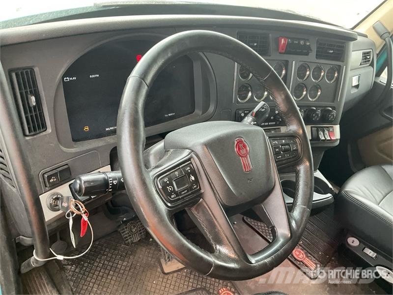 Kenworth T680 Vlačilci