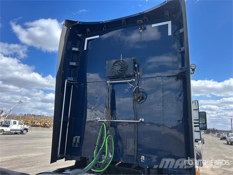 Kenworth T680 Vetopöytäautot