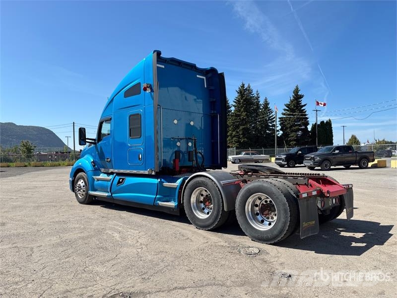 Kenworth T680 Vetopöytäautot