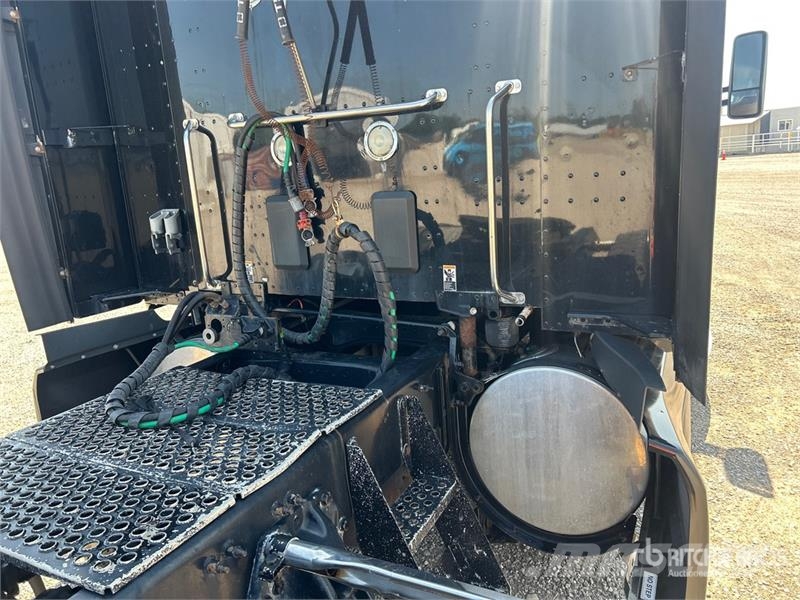 Kenworth T680 Vetopöytäautot