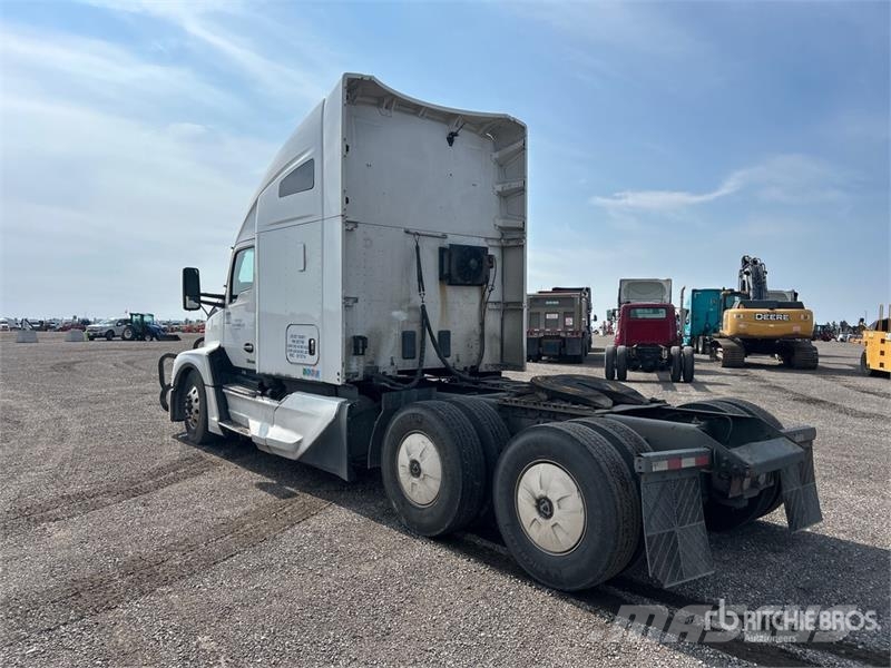 Kenworth T680 Vetopöytäautot