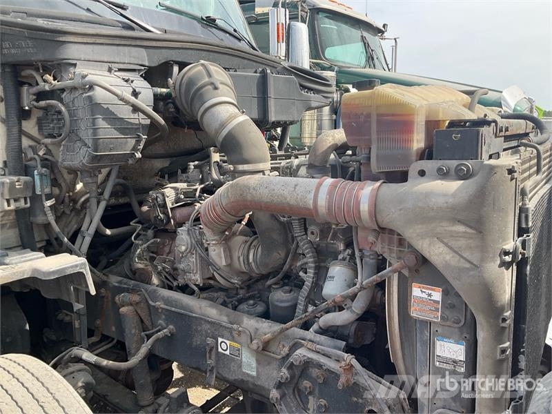 Kenworth T680 Vetopöytäautot