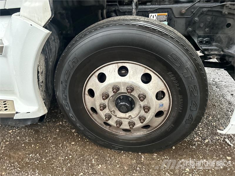 Kenworth T680 Truck Tractor Units